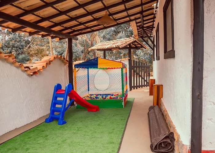 Pousada Entre Folhas